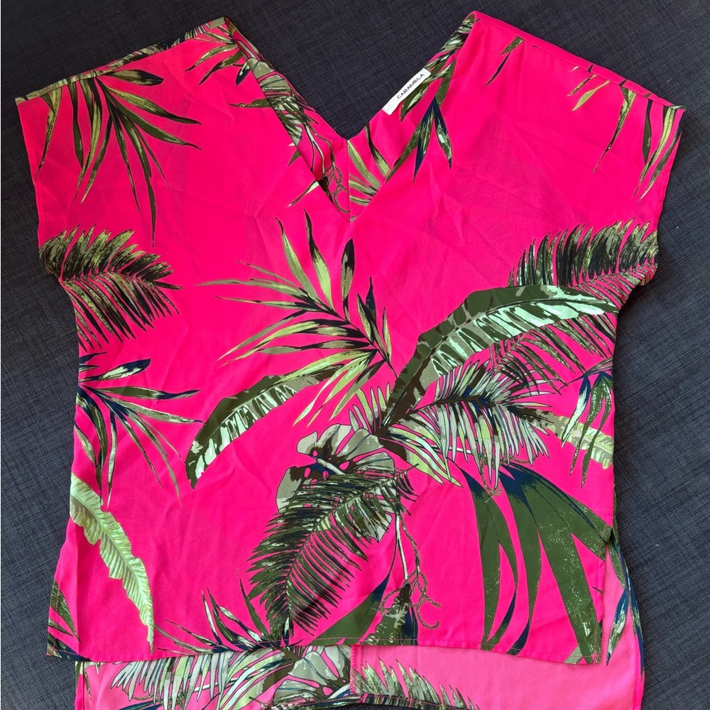 Caramela Pink and Green Leaf Pattern Top